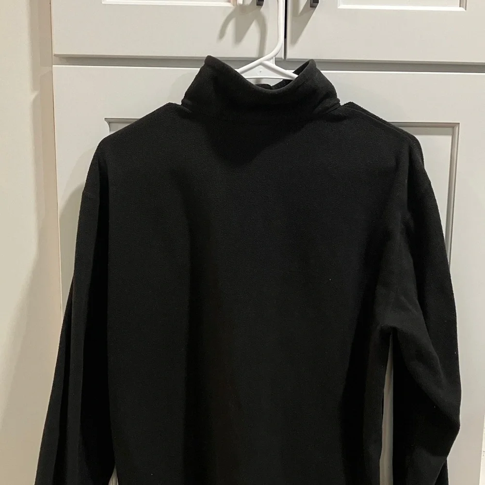 The North Face Men's Black Polyester 1/4 Quarter Zip Jacket Fleece